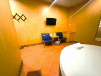 OYO 75583 Fut Fit Fo Fai Inn Hotel