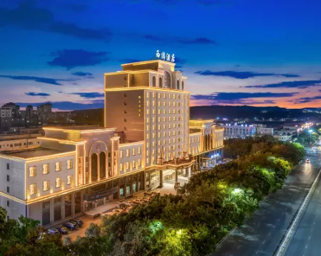 West Tour Hotel Hotels in Shanshan