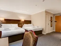 Liverpool Aigburth Sefton Park Hotel By Belvilla Hotels near 20 Forthlin Road