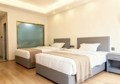 Songpan Huanglong Red Orange Hotel Hotels near Penjing Pool