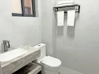 Leyun Courtyard Homestay (Dongfengyun Scenic Area)