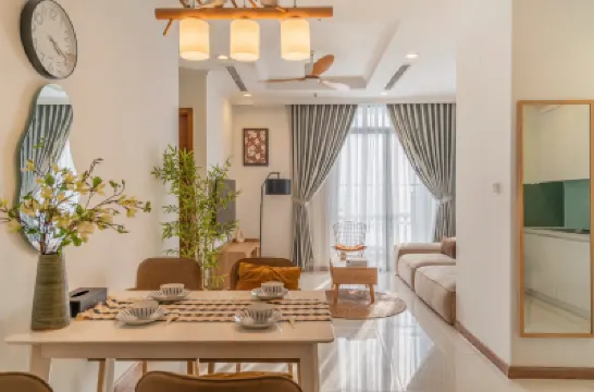 Chao Nest - Saigon Vinhomes Central Apartment Hotels near Landmark 81 Sky View Observatory