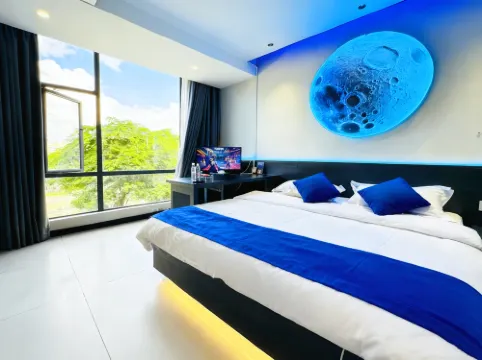 Qianhai Yunxiao Homestay (Baoyuan Road Branch)