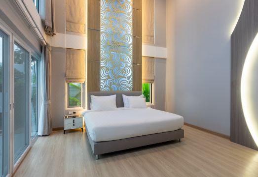 Baannunta Pool Villa의 프라이빗 풀 전경