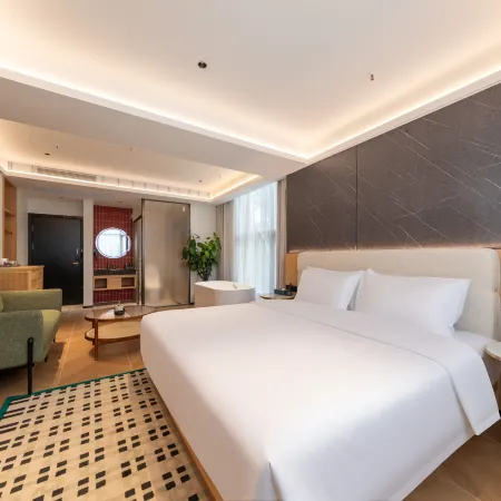 Qiwuli Hotel (Foshanxi Railway Station Shadi Airport)