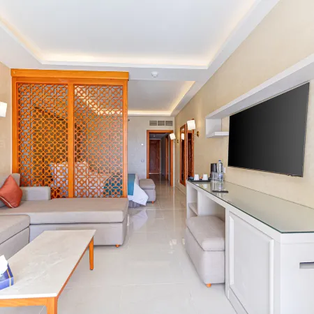 Al Kasr Sahl Hasheesh - Ultra All-Inclusive
