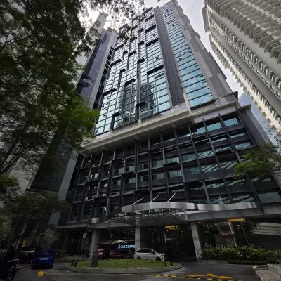 Binjai 8 Premium Soho by Begonia โรงแรมใกล้ศูนย์แสดงสินค้าเดอะอินเตอร์มาร์ค