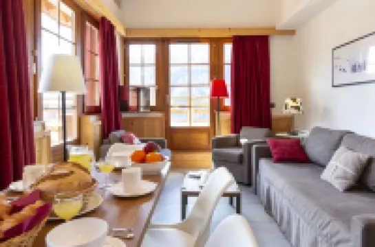 レジデンス オダリス レ フェルム ドゥ シャテル