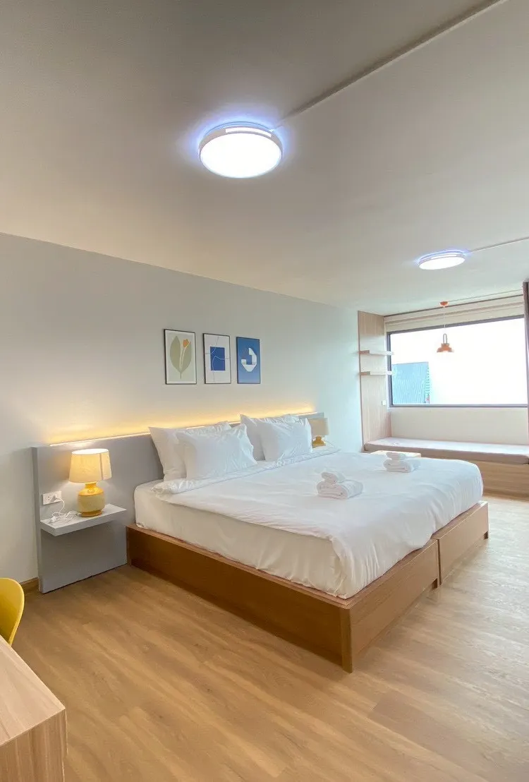 ห้องดีลักส์ เตียงใหญ่