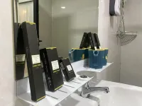 LUNA Hotel Manila - 2-Star