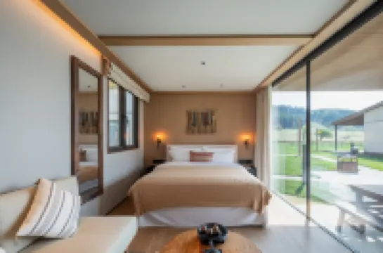 Trip.com Group Country Retreats (Nalati Spruce Hidden Lodge Joint Resort)