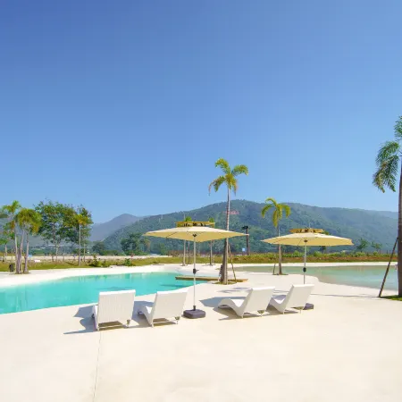 Xinping Jiasa Bosen Holiday Hot Spring Hotel