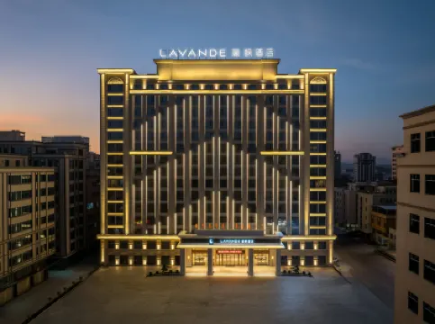 Lavande Hotels Huilai Longjiang Town Government Area Branch Hotel berhampiran Huangguang Mountain