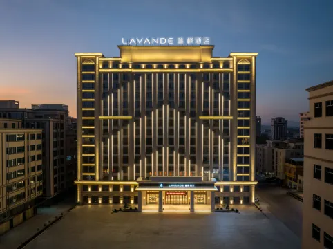 Lavande Hotels Huilai Longjiang Town Government Area Branch
