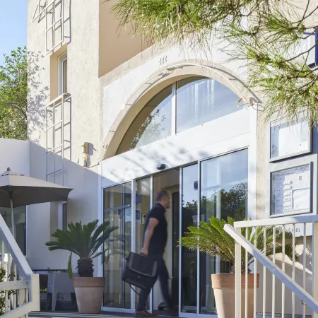 Hôtel Cyano Fréjus Saint RAPHAËL