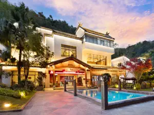 騰沖熱海溫泉度假飯店·美女池