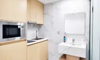 CC LUX Suites - balcony