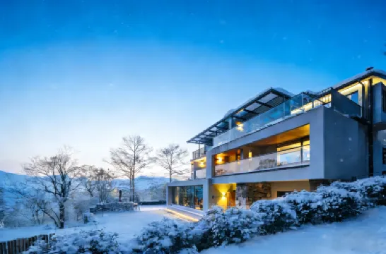 Yueshang Xiaolu | Mountain Forest Cloud Sea Snowfield Vacation Boutique Stay (Anji Jiangnan Tianchi) Hotels near Jiangnan Tianchi