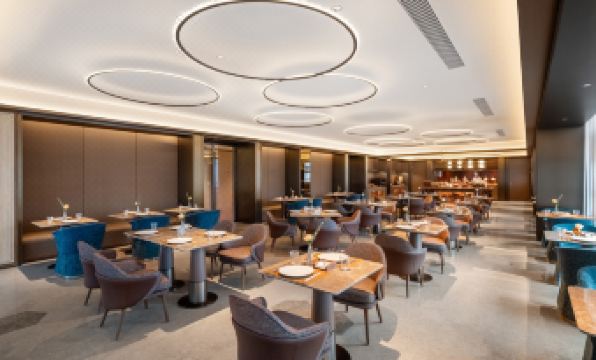 Shangrao High Speed Railway Station Crystal Orange Hotel