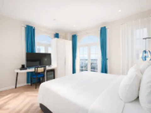 HANZ Sunset Town 鄰近香島的酒店