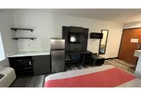 Studio 6 Suites Urbana, IL - Motels
