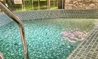 Bifeng Gorge Yunhai Mountain Residence Homestay