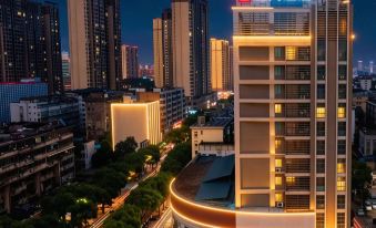 Echarm Hotel (Wangfujing Branch, Hongcheng District, Nanchang) - Housity