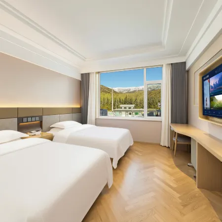 Qianmo Hotel (Dailuoding Shuxiang Temple)