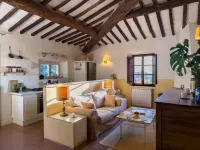 Casa dei Lecci Hotels in Lucignano