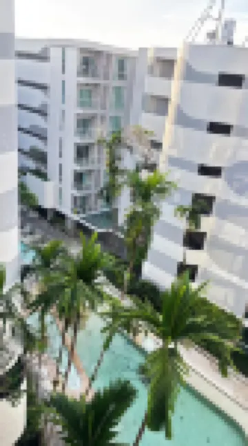 The Base Downtown Central Floresta By Ploy