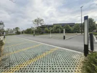 Haitanghua S Hotel (Zizhong Place Where Folk Songs Arise) - parking