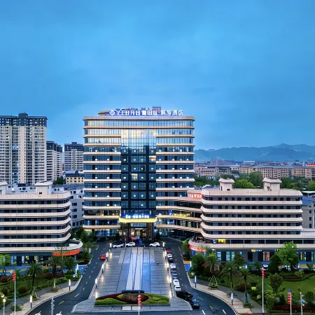 Yijia International Piano Hotel, Shicheng