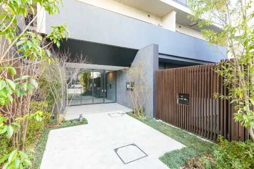 Dash Living Asakusa South
