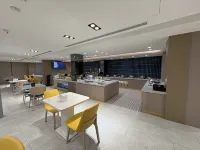 Chiayi Days Inn By WYNDHAM