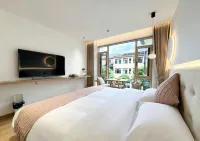 Jingshan Yushe Homestay (East Gate Branch of Fanjingshan Scenic Area)