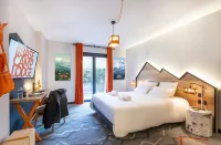 Hotel Base Camp Lodge - Albertville - Parkplatz