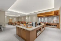 Vienna Hotel (Luoyang Yansha Wanda Plaza Shanghai International Trade City Branch)