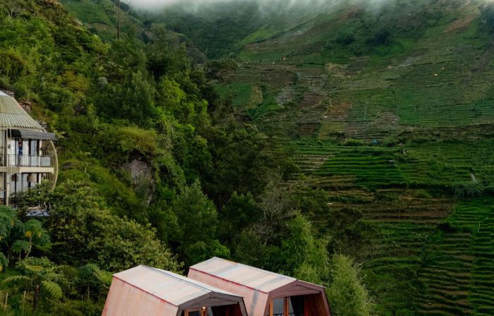 Emerald Cabin Dieng