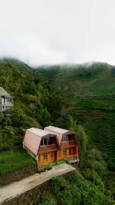 Emerald Cabin Dieng