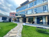 Chuyu Courtyard Hot Spring Vacation Apartment (Qingyuan Gulong Canyon) - Jacuzzi