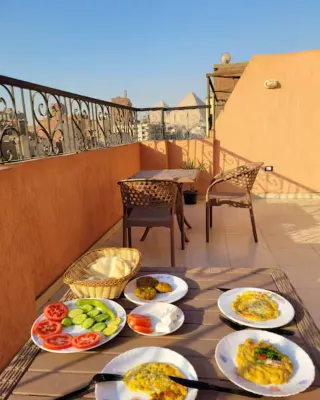 Pyramids Road Guest House - Pensions