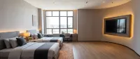 ARULA Hotel - 주차장