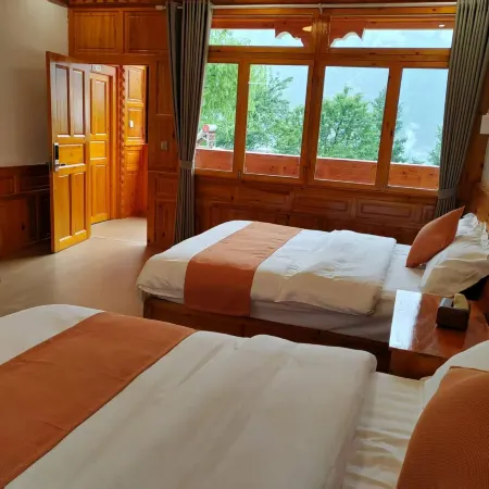 Daerjie Homestay (Zhonglu Jikayi XI ZANG Village)