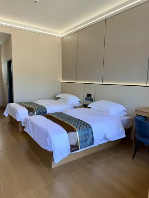 Yunqi Wangyue Homestay (Zhaosu Wetland Park) - 2-Star