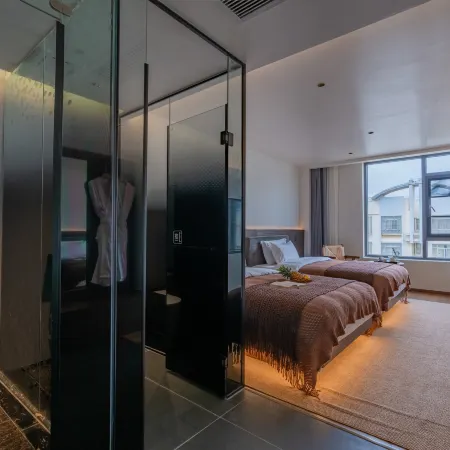 Qujing Fanyi · Yin Hotel