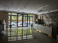 Yaxin E-Sports Hotel (South Wind Square Yuxiangyuan) - Bintang 2