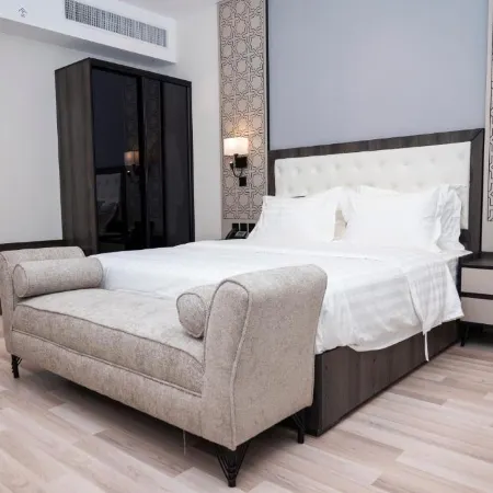 Jadeel Hotel