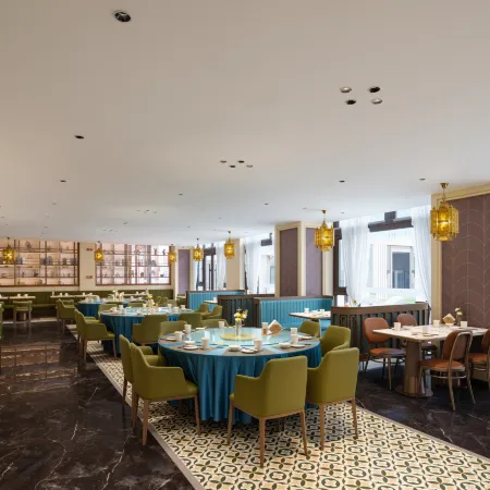 Yimei Grand Hotel (Nalati Tourist Scenic Area Branch)
