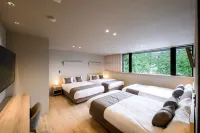 Luxury Hakone Villa: Private Onsen, Sauna & Pool - parking