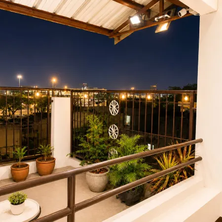 Metrohive 2A | Cozy Studio Near Airport & PITX
